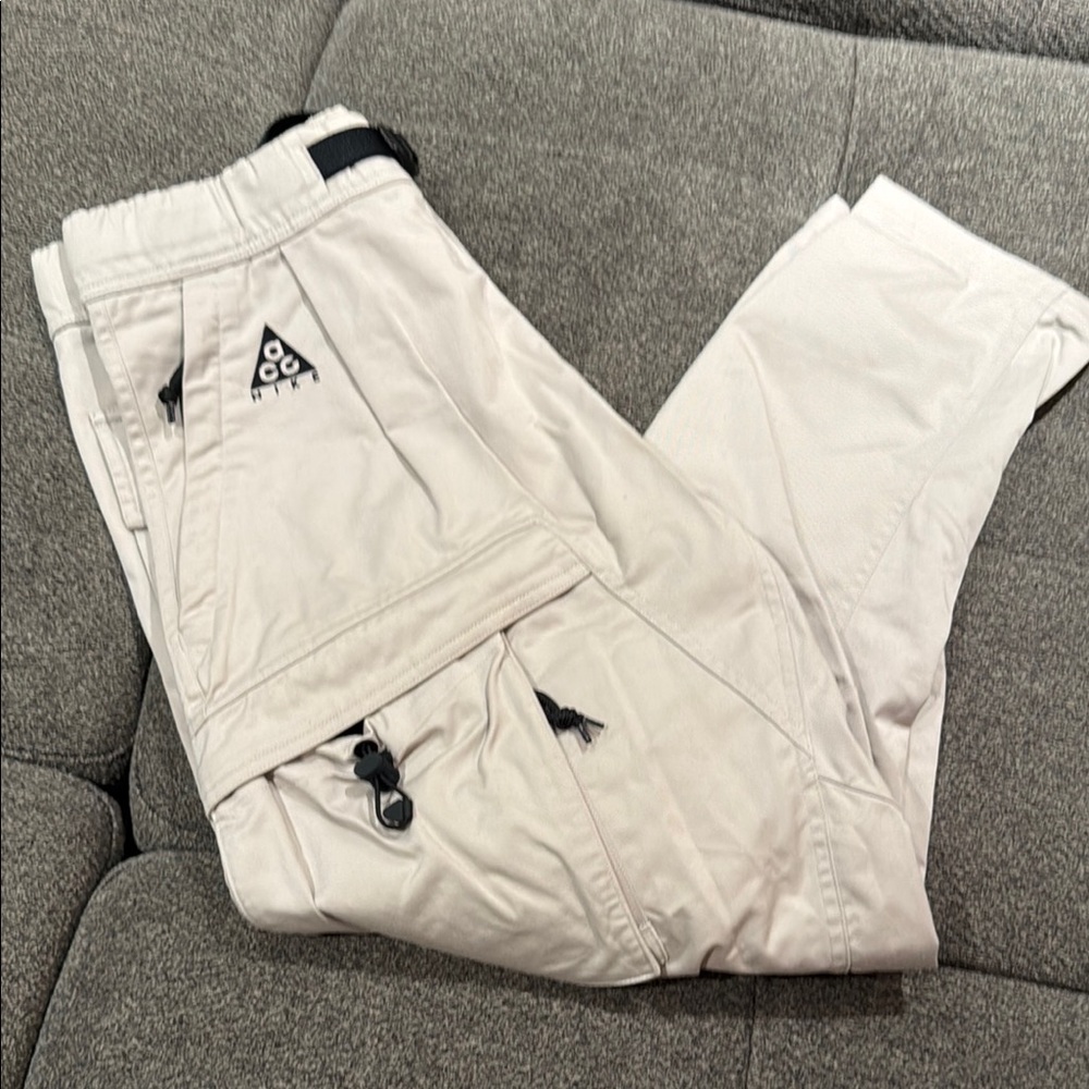 Nike ACG Men's Cream Cargo Pants